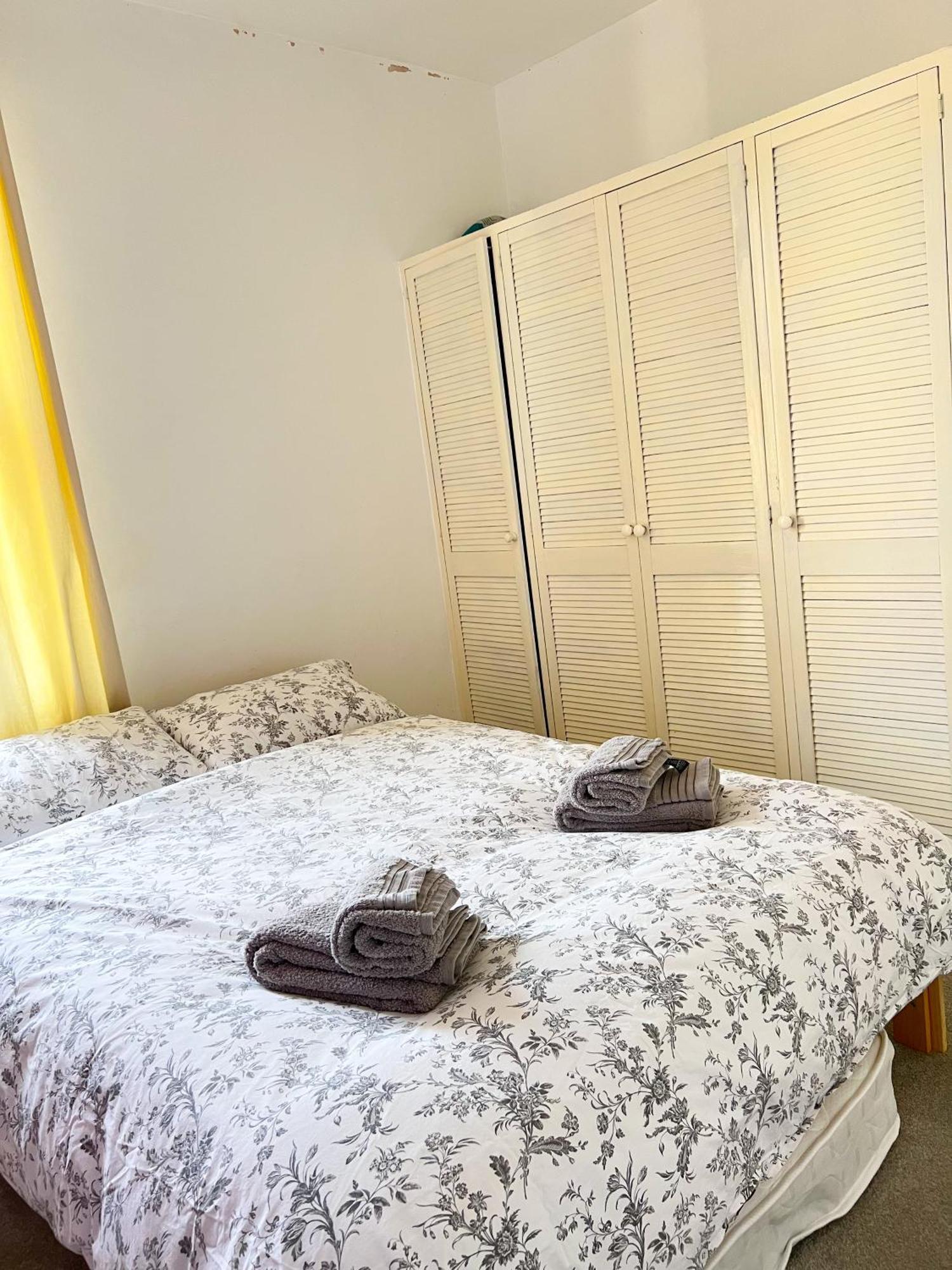 Welcome 2 Bedrooms Flat In Wimbledon ロンドン エクステリア 写真